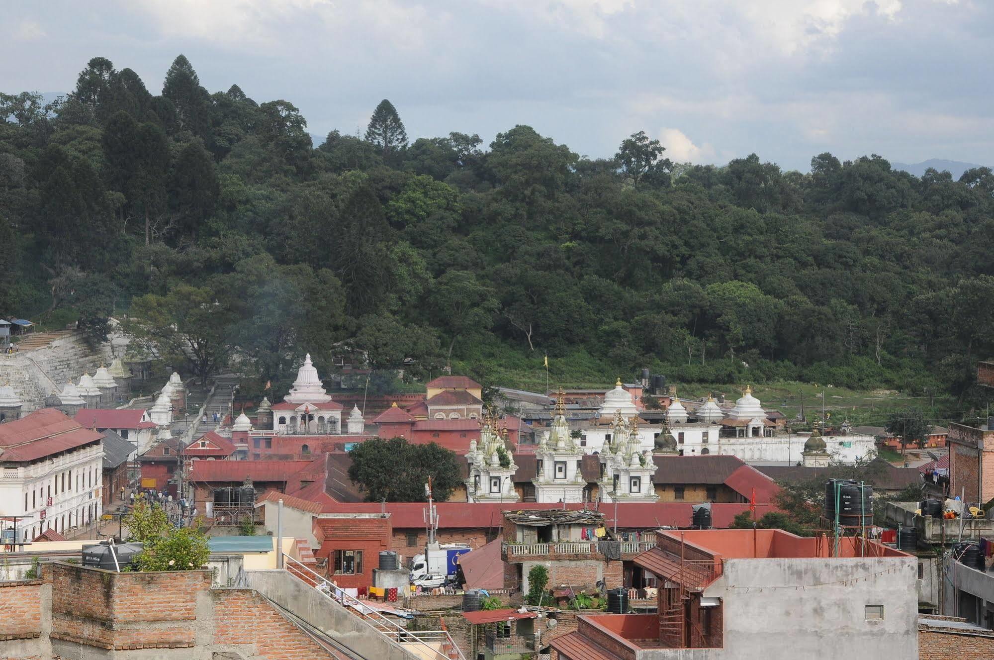 Hotel Pashupati Darshan Kathmandu Exterior photo